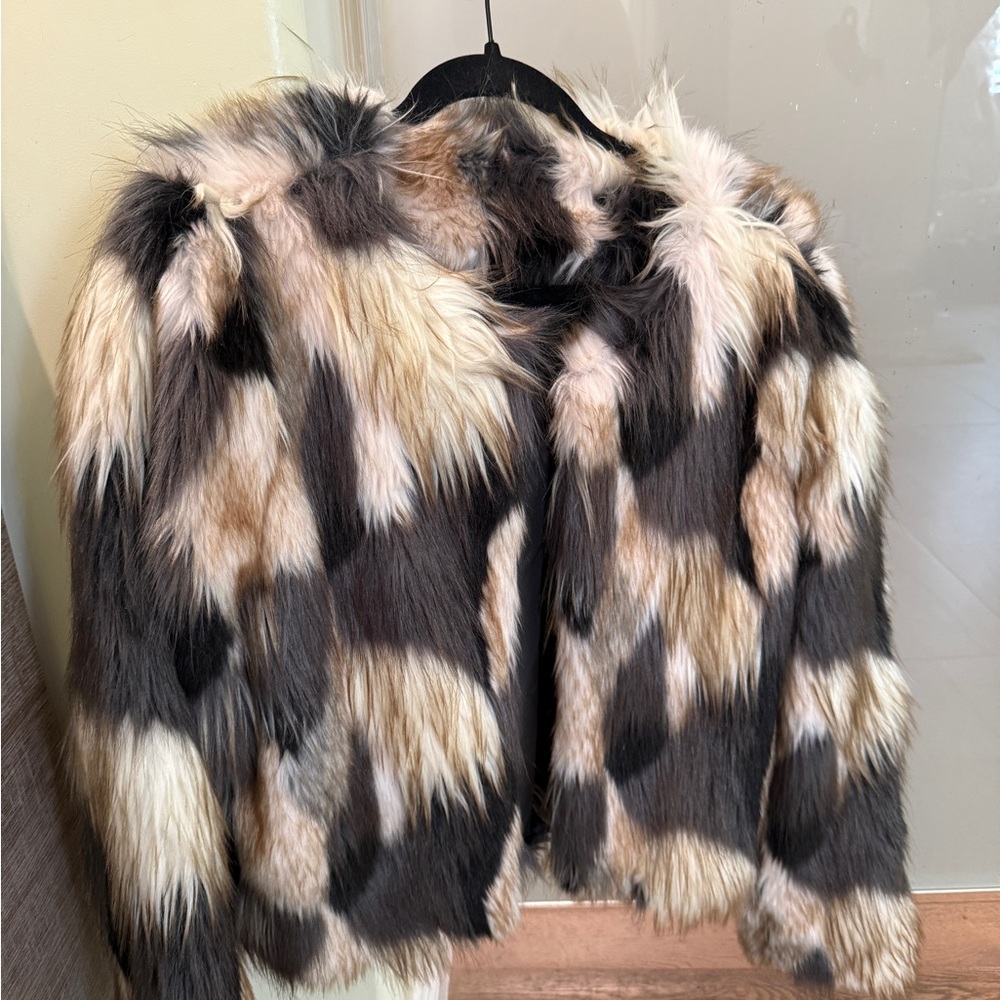 Romeo & Juliet Couture Faux Fur Jacket in Black and Brown